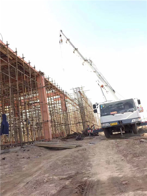 潍坊市吊车作业的安全注意事项有哪些？